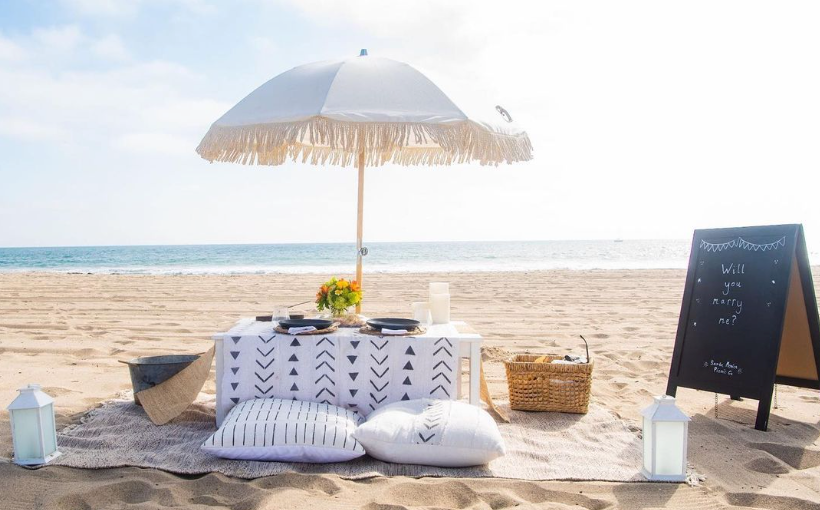 Signature Beach Picnic